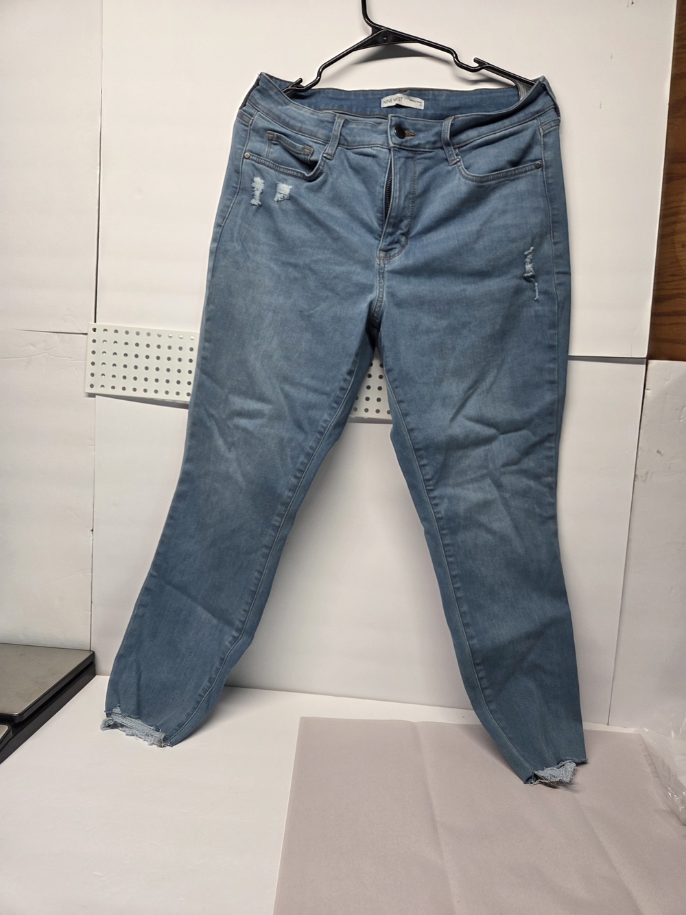 Nine West Light Blue Ankle Crop Distressed Jeans